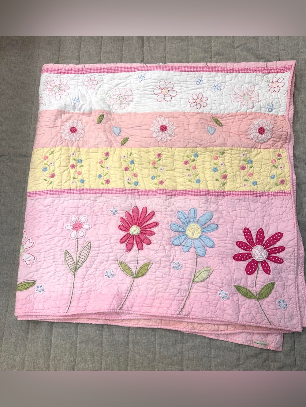 Pottery Barn Kids Quilt 82x83”Daisy Garden Floral Full Cottagecore READ MORE